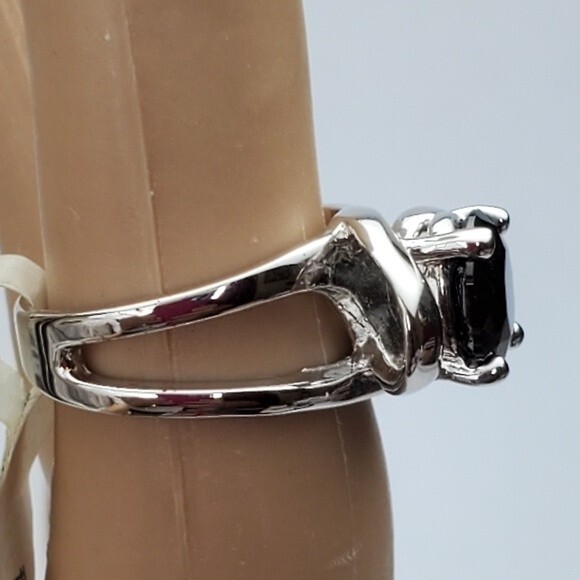 Silver black cocktail ring Size 4 - Picture 3 of 7